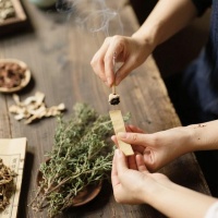 搞懂十二时辰对应经络养身核心规律，日常养身效率能翻倍！
