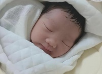 宝宝出生有这3个特征，说明在娘胎过得超滋润，身体智力发育很好