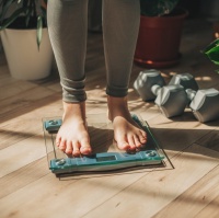 一個(gè)禮拜瘦3公斤正常嗎？揭開減肥速度的真相，如何找到最適合自己的瘦身方法並避免傷害健康？