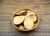 古代减肥秘方与纤腰风尚的探索