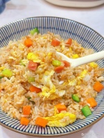 剩饭巧变美味，10种家常炒饭做法，厨房小白也能轻松上手