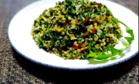 荠菜素炒饭：健康饮食新风尚