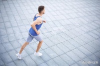 体重吨位大就不能跑跳锻炼了吗？关键是要选准锻炼的项目