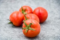 体重下百，意外发现了一个掉秤更快的新招：早上空腹吃一个番茄