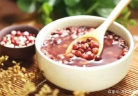 老陈醋熬的粥，多少家庭主妇的最爱，简单又美味