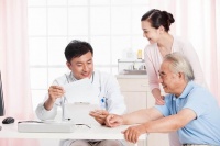 二甲双胍减重，正常吗？医生划出3条“安全线”，过了要警惕