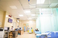 网购并自行注射“减肥针”，一医院8小时内有4人就诊！专家提醒