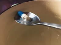 吃奥利司他拉油弄脏内裤床单，这个副作用真的让我太尴尬了！