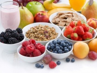 膳食补充剂不能随便吃？比起吃这些，倒不如吃饭时做好这4点