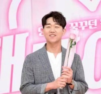 请回答1988演员白血病痊愈，与小森林女主合作，网友：要一直健康