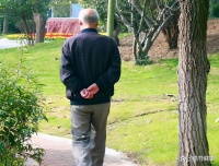 研究发现：每天走6000步的人，用不了多久，身体会有3大改善