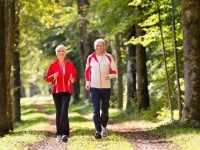 绿瘦健身：正确的步行方式和步行的好处