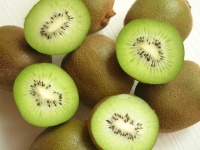 猕猴桃都适合哪些人吃？猕猴桃的营养健康功效