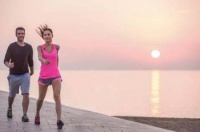 如何健康有效快走？