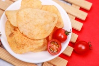 別瞎吃！不減肥的普通人，一天到底該攝入多少熱量才健康？