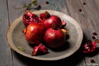 秋天吃石榴有什么好處，哪些人不能吃石榴，你知道嗎？