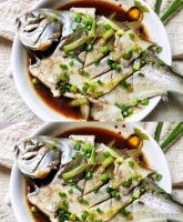 減脂期也能大口吃！清蒸魚低至90大卡/100g，高蛋白飽腹感強，營養(yǎng)師推薦每周2