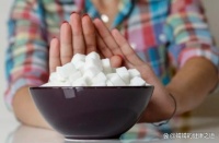 戒糖成養(yǎng)生趨勢，有哪些好處？減少糖分的攝入，牢記5個小妙招