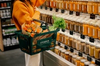 一杯冰沙200塊，這家“全美最壕超市”憑什么爆火？