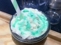 那曲酸奶的酸得純粹！天然發(fā)酵 + 白糖，健康美味