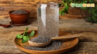 奇亞籽要咬碎還是直接吞？營養(yǎng)師解答：「多做1件事」助吸收