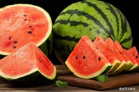 西瓜水分超多的解渴利器