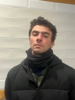 “人民群眾中出了叛徒！” 舉報路易吉的麥當勞餐廳遭網(wǎng)友狂刷差評！