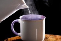 水在體重管理中的重要角色及飲水建議