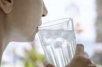 喝水能促進新陳代謝？飲食中怎么配合效果好？