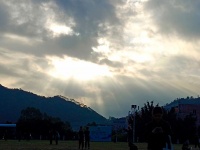 朝阳之约