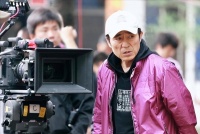 邓超饿晕、胡军啃雪：演员“自毁式减肥”，是敬业还是透支生命？