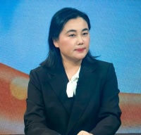 如何引导青少年健康使用电子产品：利弊解析与平衡策略