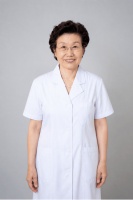 老人只是没精神不想吃饭 张银霞主任：别当成老了，可能是心在喊累