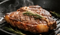 研究发现：吃肉可能与长寿有关，尤其是体重较轻的老人