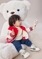 居家也要備好學(xué)步鞋，陪伴寶寶安全學(xué)步