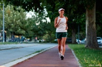 輕松瘦腿不費(fèi)力！簡(jiǎn)單易堅(jiān)持的居家運(yùn)動(dòng)，慢慢雕刻纖細(xì)腿型，女生來(lái)看